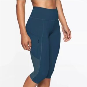 Athleta All in Crop Tight, Constellation Blue xs